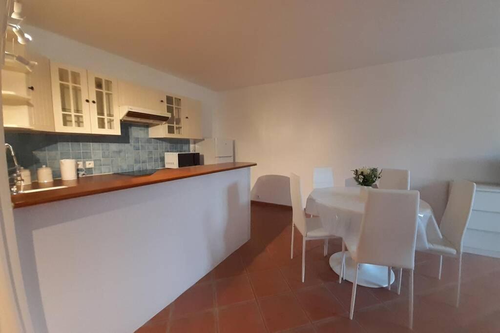 La Belle Ortine Apartment Esbly Екстериор снимка
