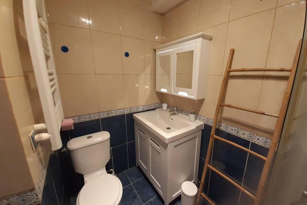 La Belle Ortine Apartment Esbly Екстериор снимка